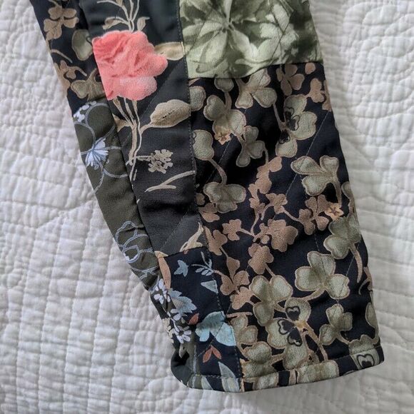 Vintage 90s Casual Studio Quilted Jacket Patchwork Floral Foliage Rose Medium - Picture 13 of 13